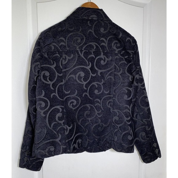 Croft & Barrow Floral Embossed Black Long Sleeve Velvet Jacket Size M Button Top - Picture 2 of 16